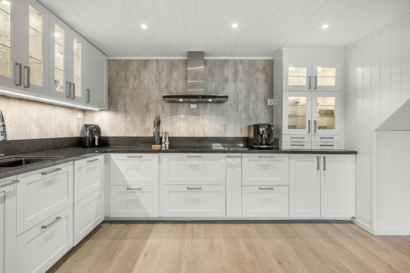 Kitchen island sink and benchtop detail